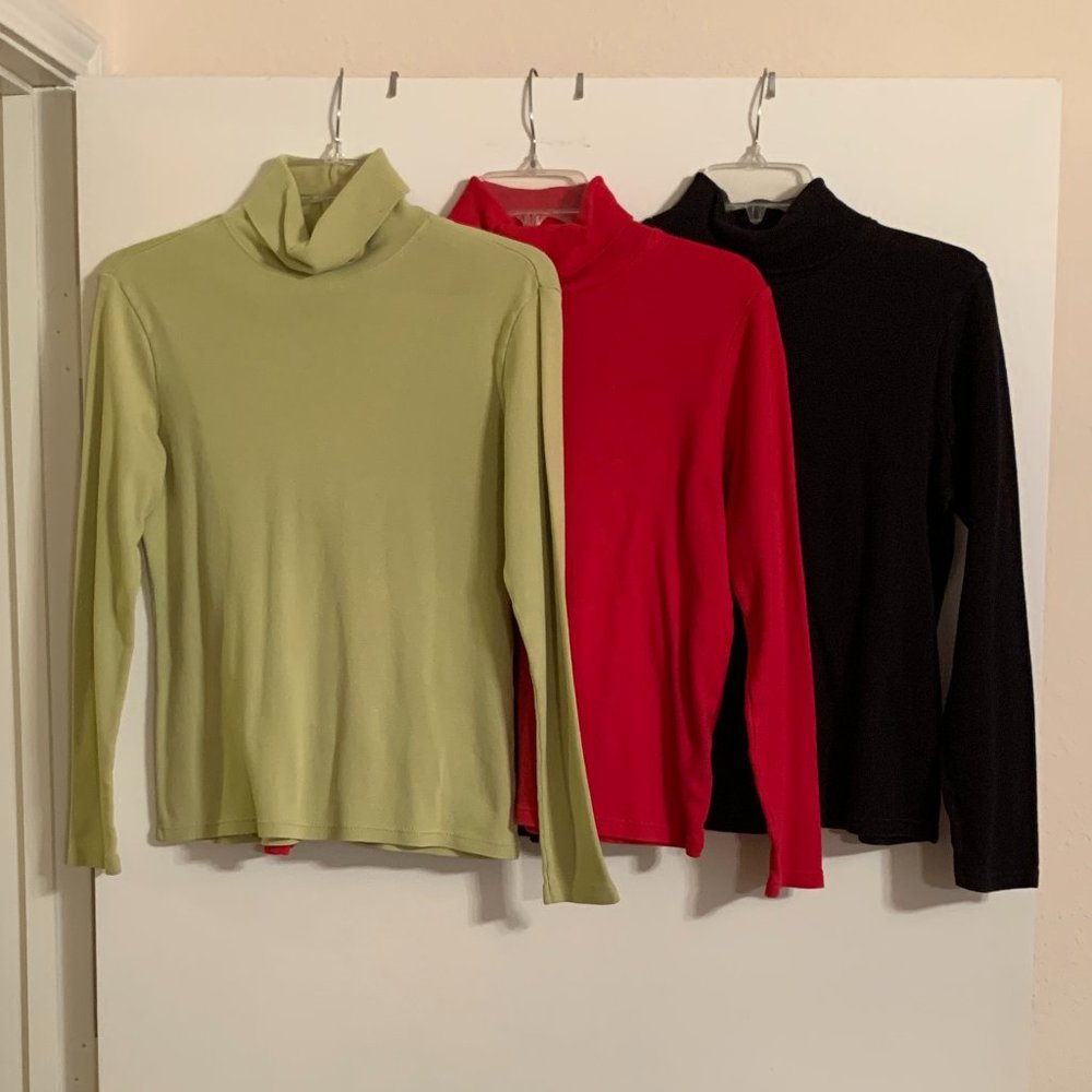 White Stag Small Long Sleeve Turtleneck